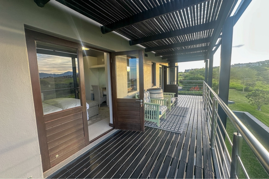 5 Bedroom Property for Sale in Oubaai Western Cape